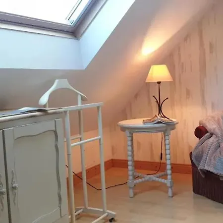 Charmante Maison Pres De Avec Jardin Cloture Favieres (Somme)