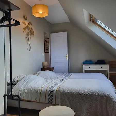Holiday home Charmante Maison Pres De Avec Jardin Cloture *