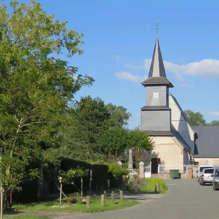 Charmante Maison Pres De Avec Jardin Cloture